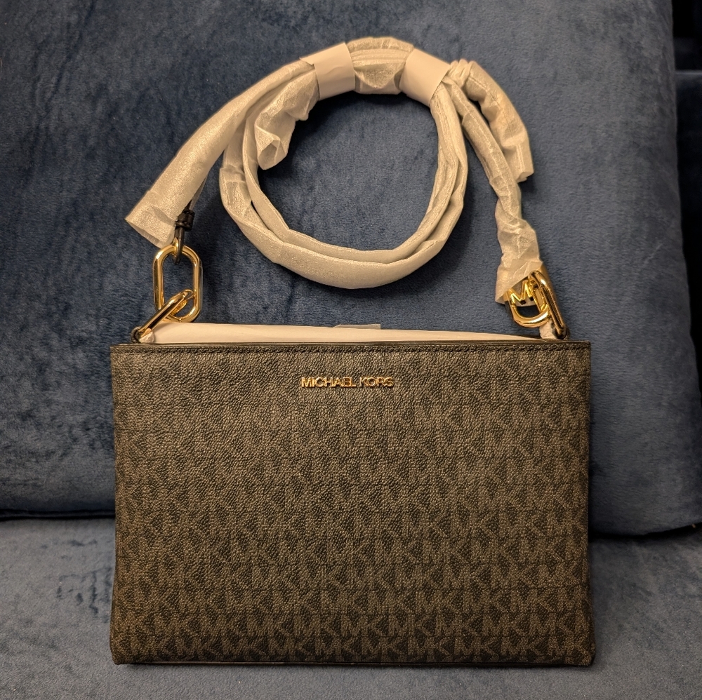 Brand New Michael Kors Trisha Crossbody Bag  MK Signature Purse black grey